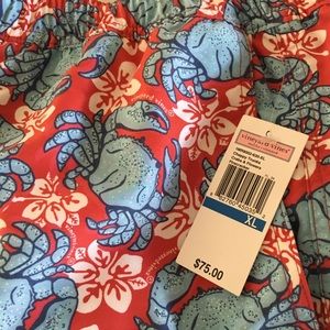 Vineyard Vines men XL swim suit